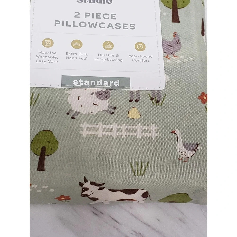 NEW SET 2 PILLOWCASES BEDDING standard farm barn animals sheep chicken cow Horse